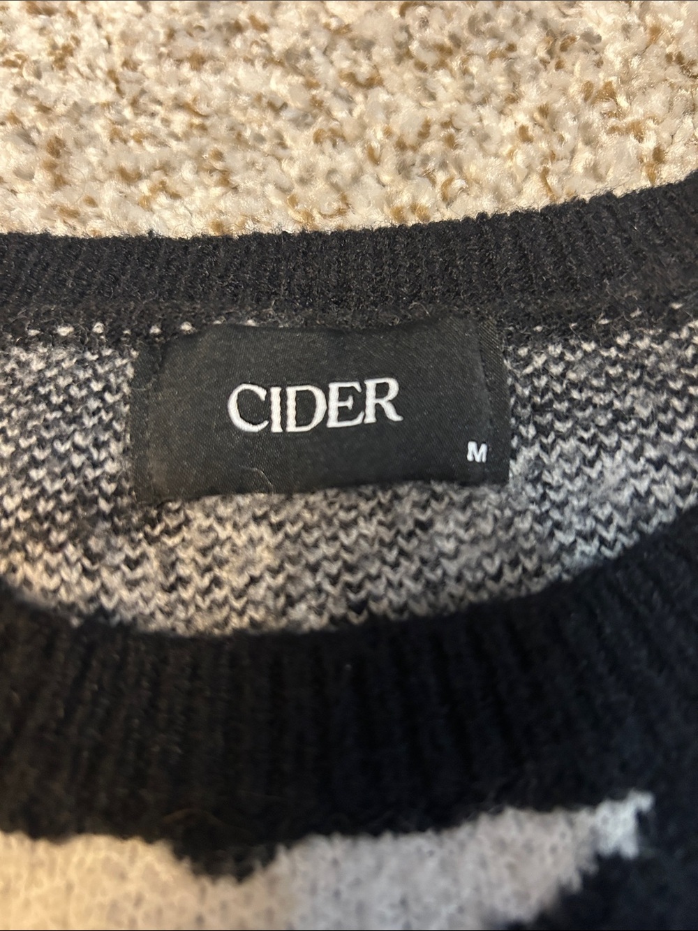 Cider Floral Cropped Sweater - Picture 2 of 2